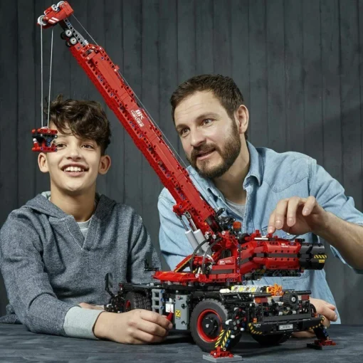 LEGO 42082 Rough Terrain Crane