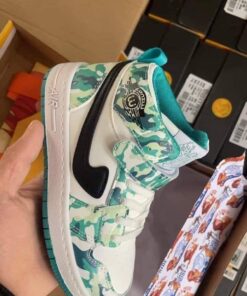 Kinder Sneakers
