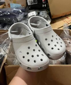 Crocs pallets
