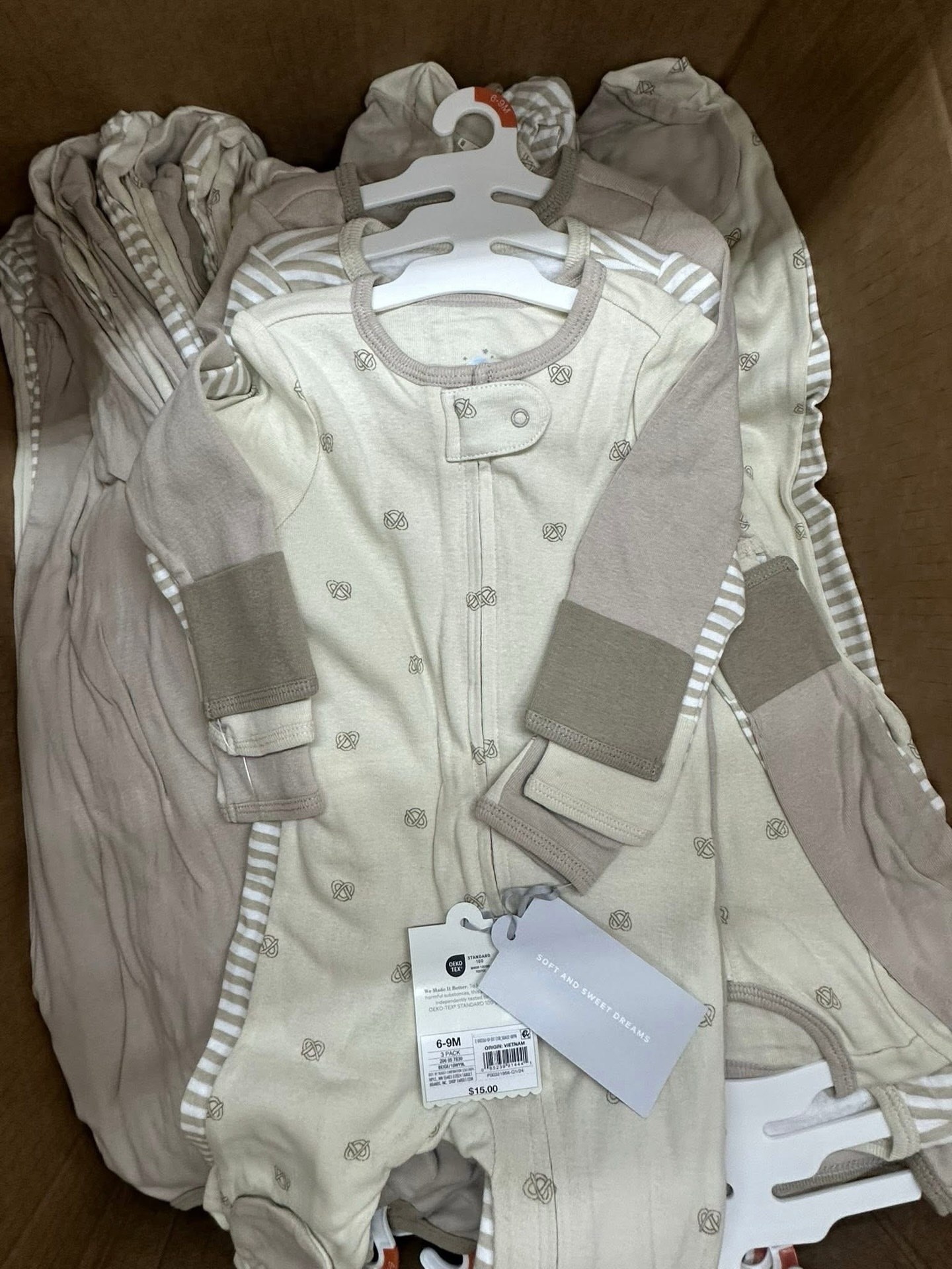 Babykleding